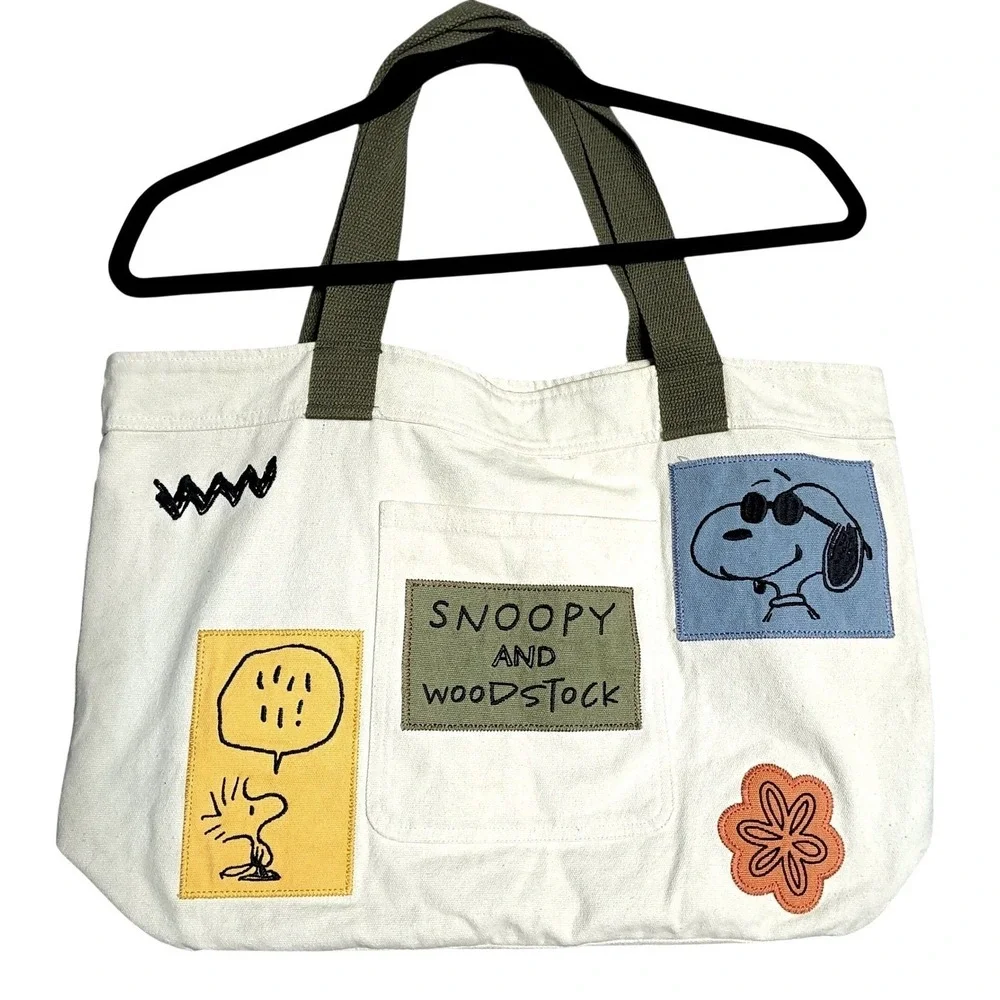 Samii Ryan Peanuts Tote Bag Cream Canvas Snoopy Woodstock Charlie Brown Patch
